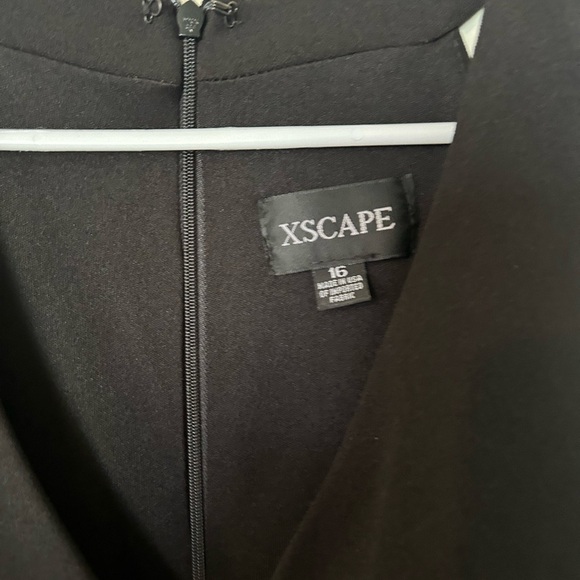 NWT Xscape Womens Plus Hi Low Long Maxi Dress Black 16 - Picture 4 of 12